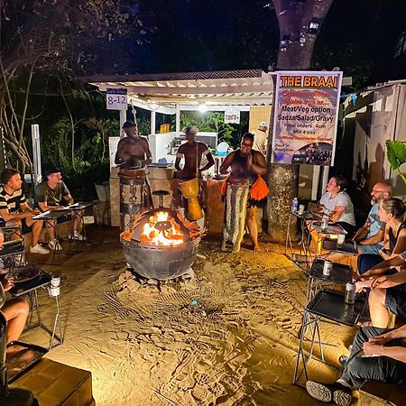 Victoria Falls Backpackers Lodge- Camp Sites エクステリア 写真