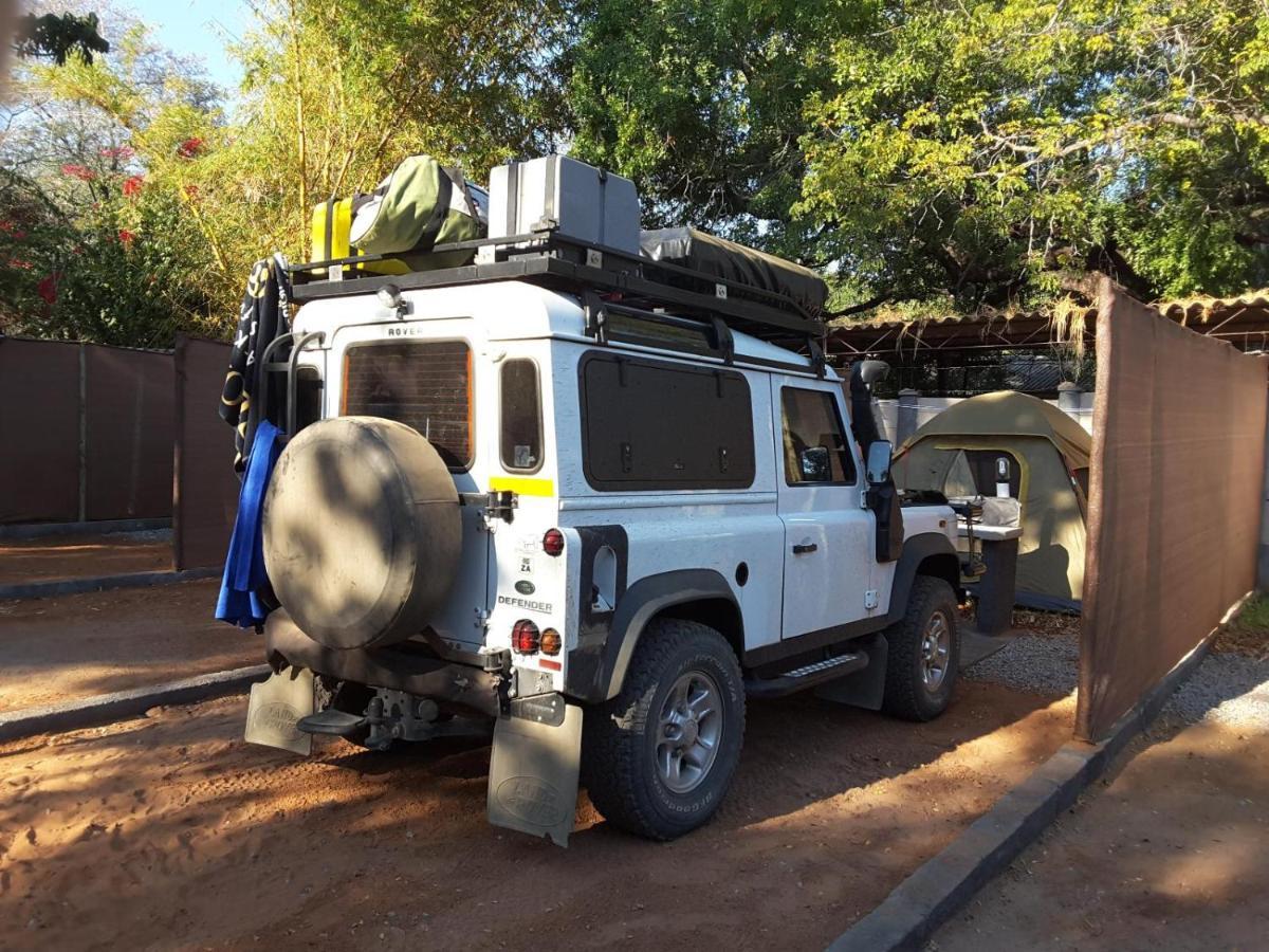 Victoria Falls Backpackers Lodge- Camp Sites エクステリア 写真