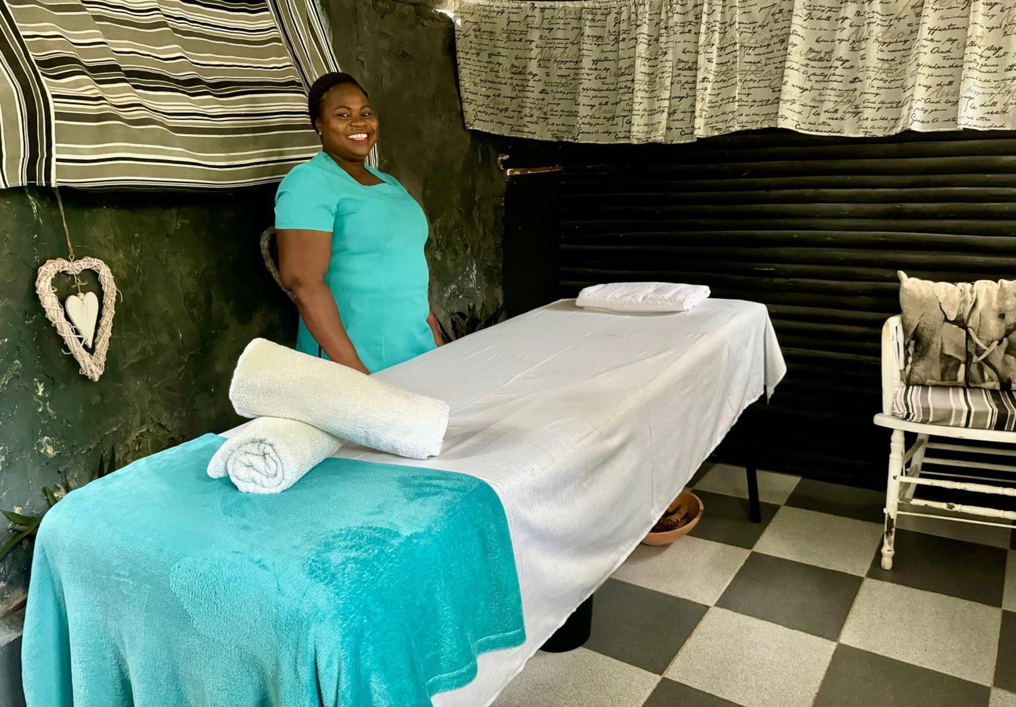 Victoria Falls Backpackers Lodge- Camp Sites エクステリア 写真