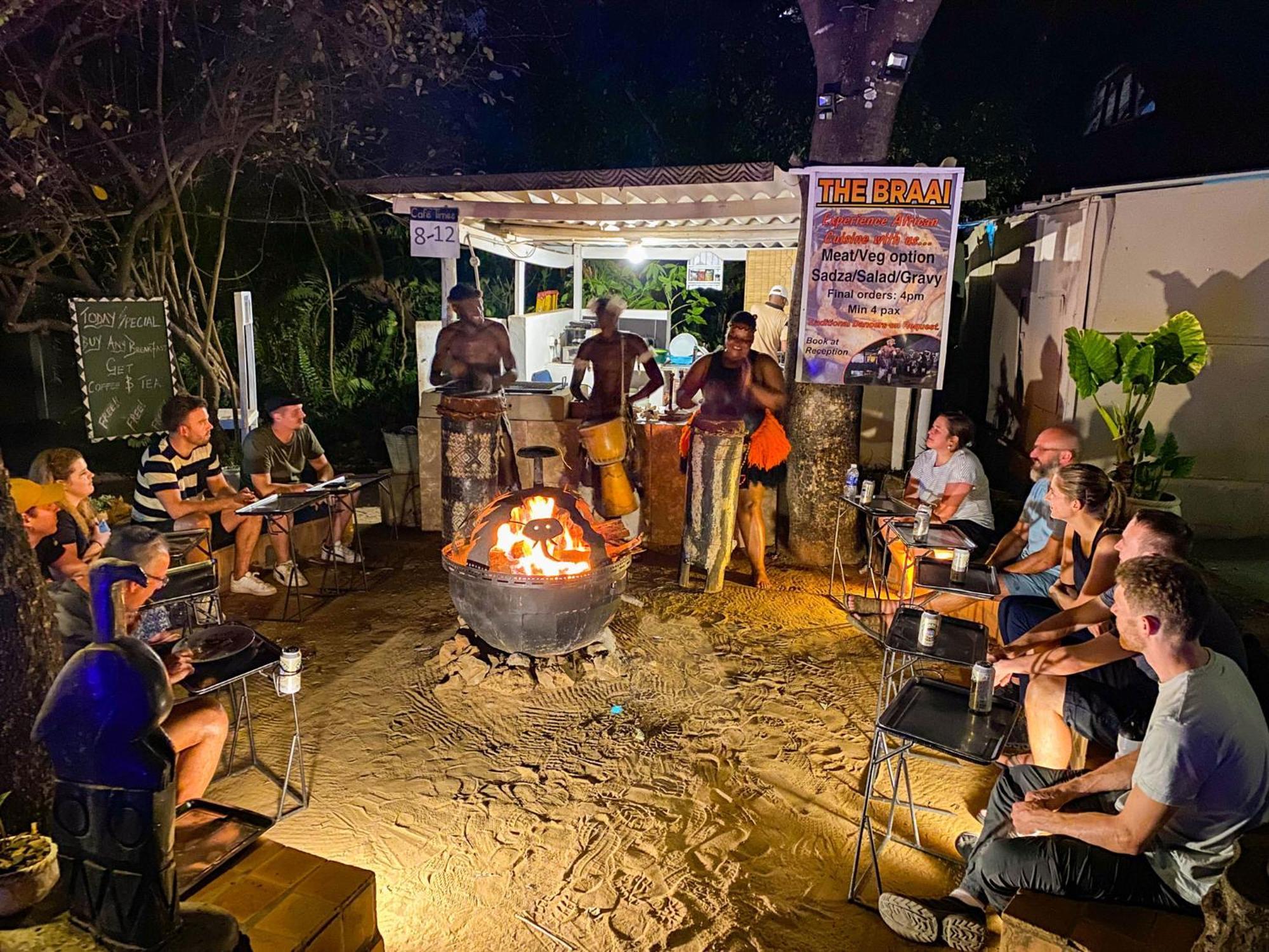 Victoria Falls Backpackers Lodge- Camp Sites エクステリア 写真